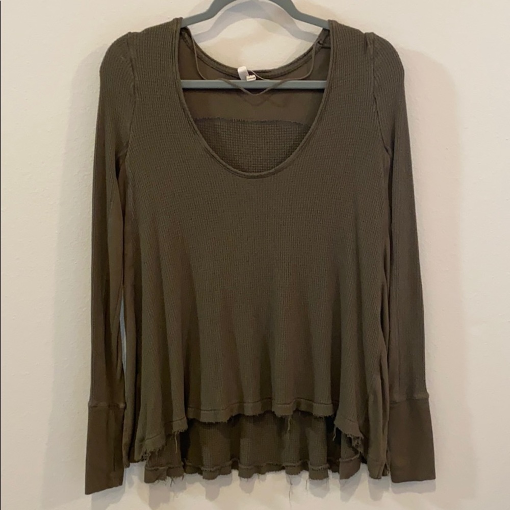 GUC Small WE THE FREE Olive Long Sleeve Thermal!